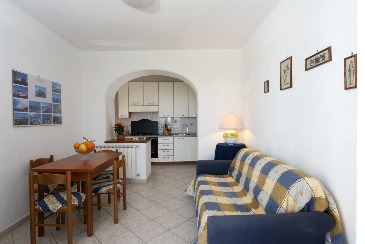 דירות Forio di Ischia Casa Ischitana מראה חיצוני תמונה
