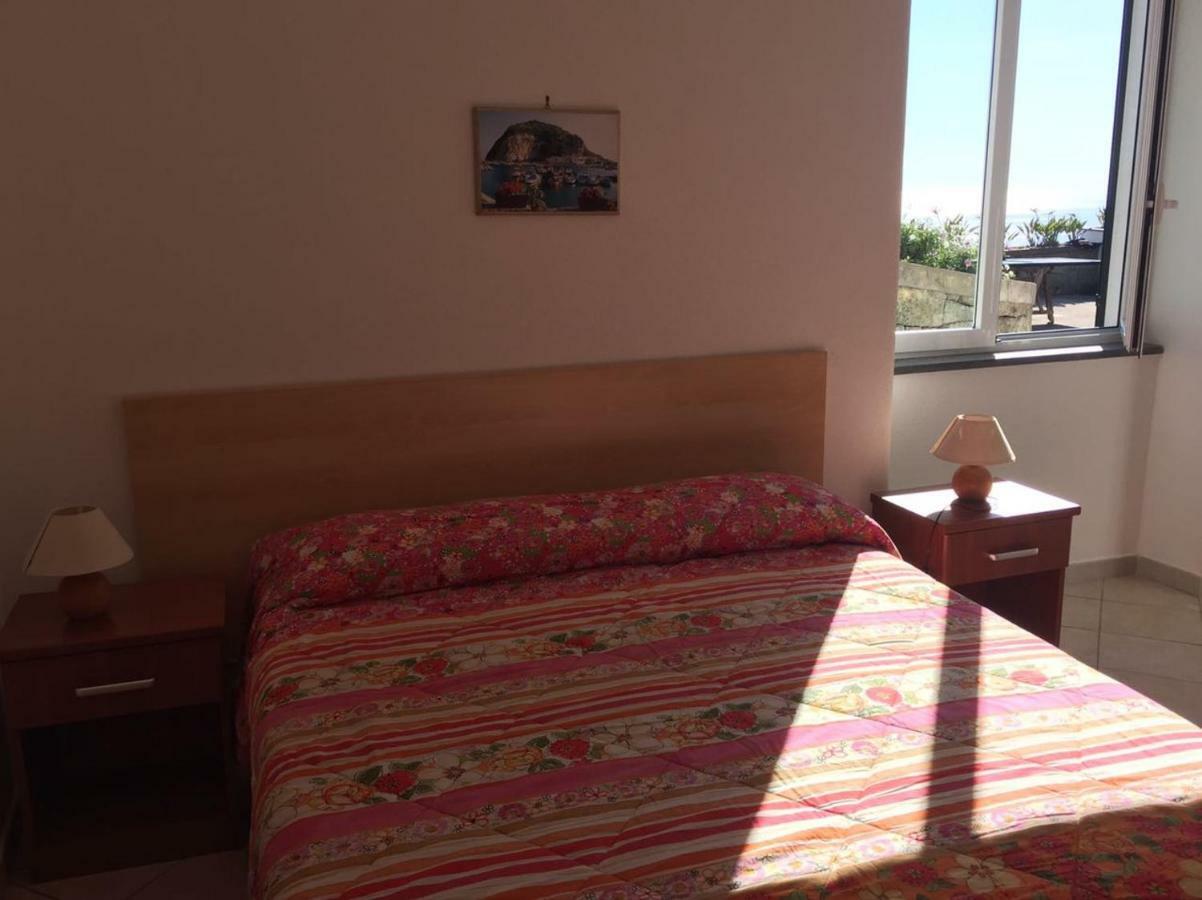 דירות Forio di Ischia Casa Ischitana מראה חיצוני תמונה