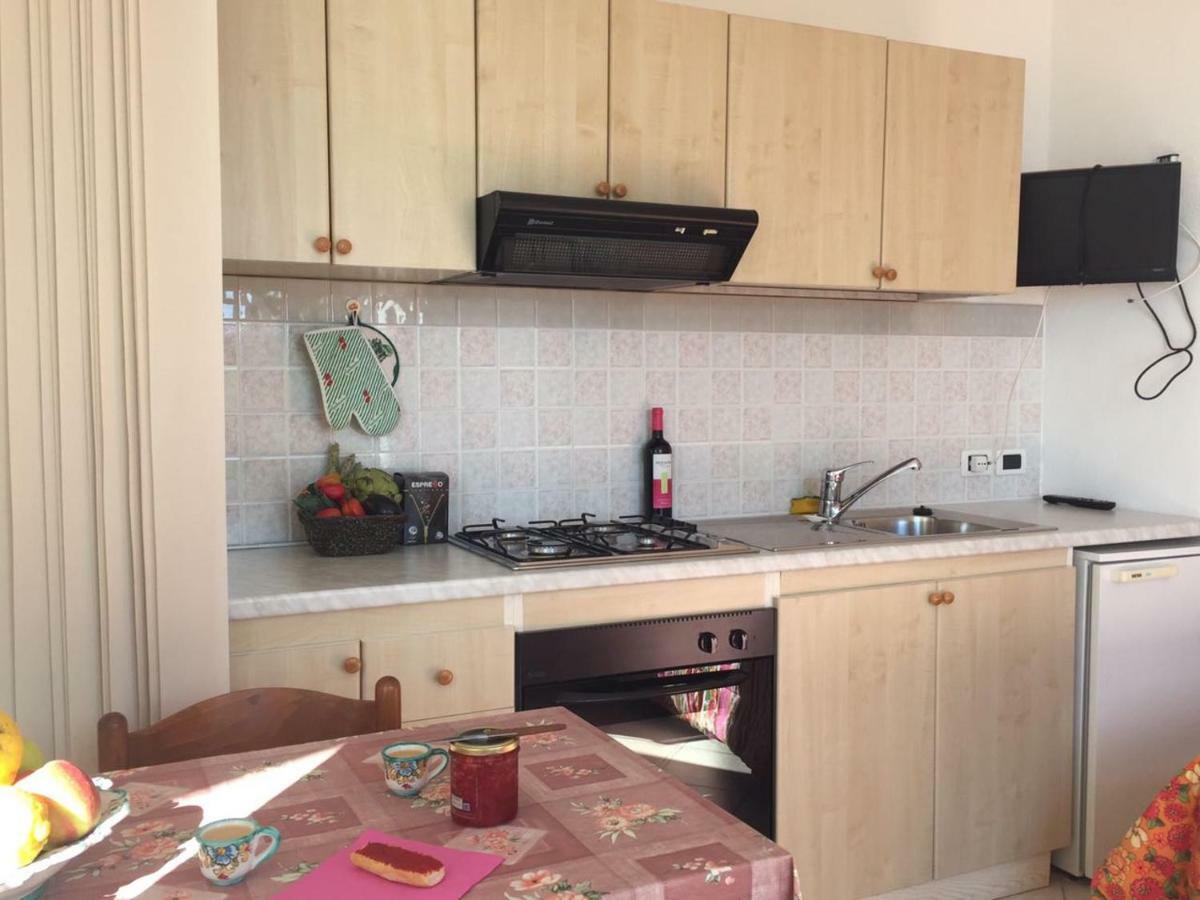 דירות Forio di Ischia Casa Ischitana מראה חיצוני תמונה