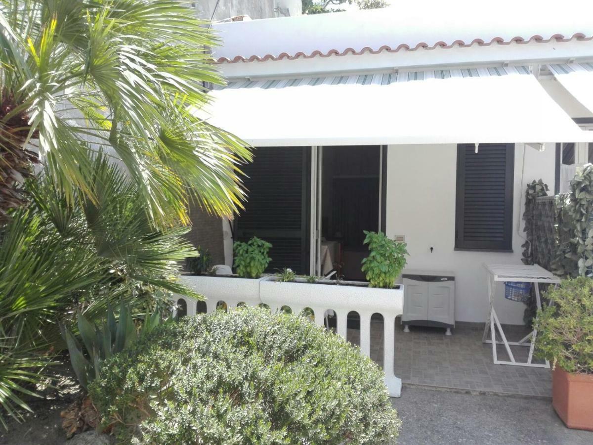 דירות Forio di Ischia Casa Ischitana מראה חיצוני תמונה